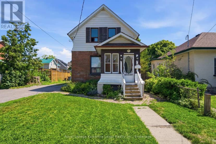 51 Melbourne Street W — photo 1 of 40