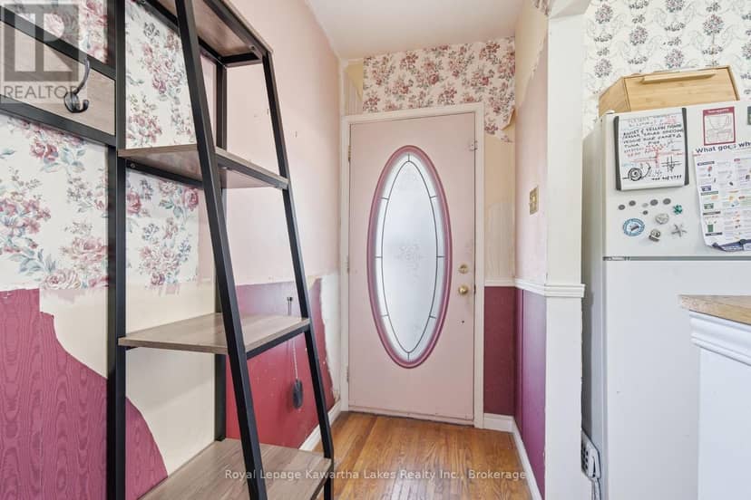 51 Melbourne Street W — photo 10 of 40