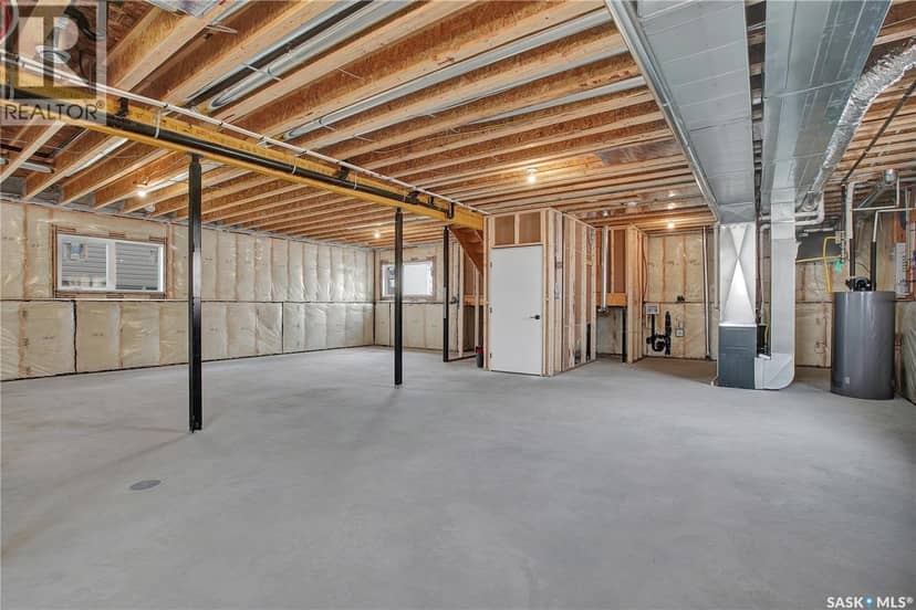 220 Veterans DRIVE — photo 19 of 22