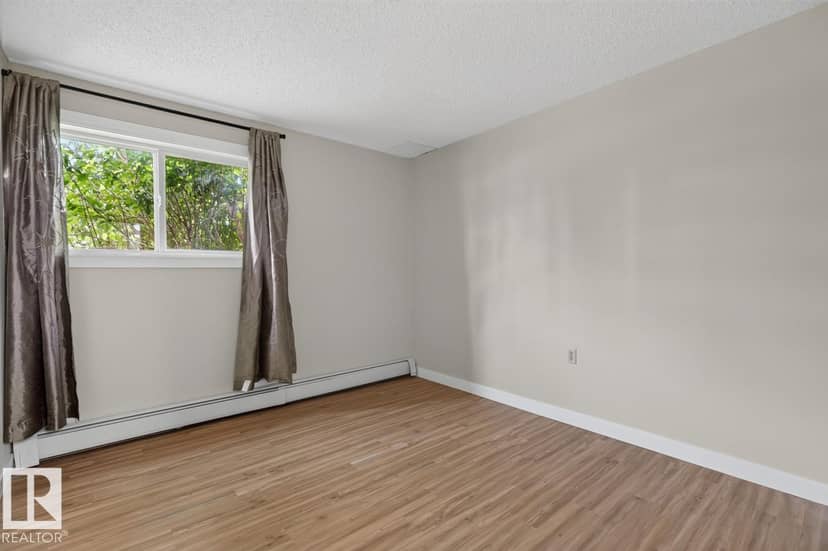 #5 11265 31 AV NW — photo 14 of 30