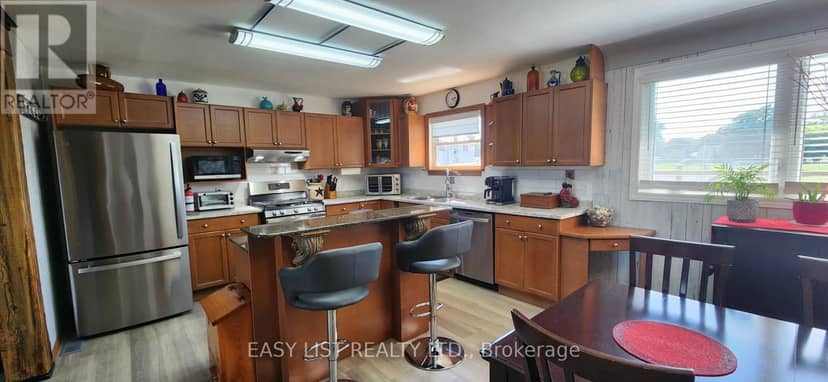 700 Norfolk County Road 28, Norfolk, photo 5
