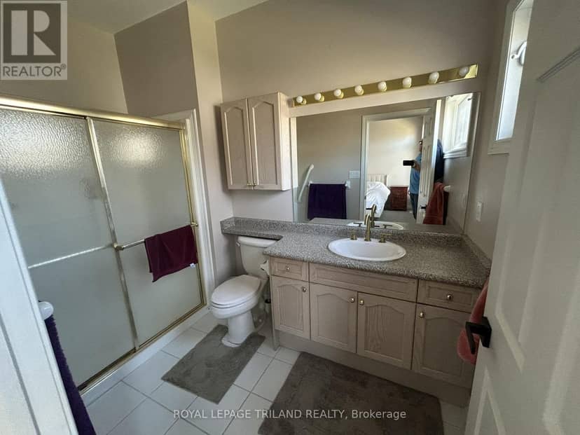 31 - 475 McGarrell Drive Drive — photo 15 of 27
