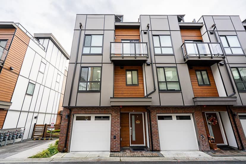 31 19760 55 AVENUE, Langley