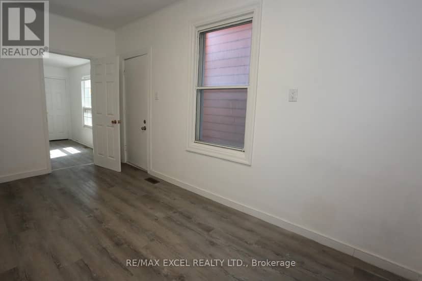 15 Oxford Street — photo 10 of 28