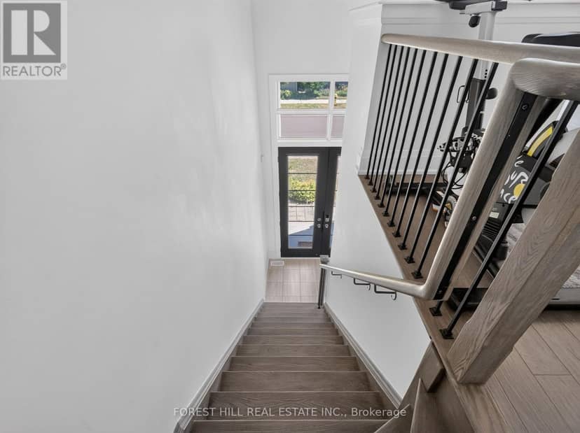 62 Hesperus Road — photo 29 of 40