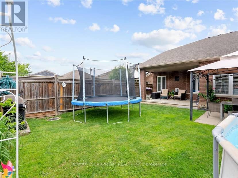 52 Arrowhead Drive — photo 38 of 40