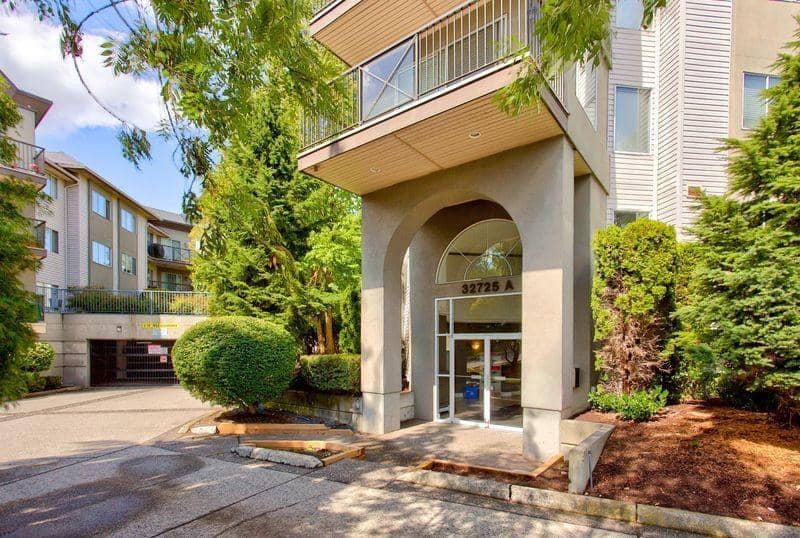 104 32725 GEORGE FERGUSON WAY, Abbotsford