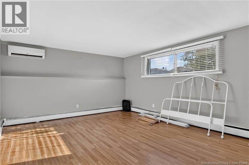 176-178 Ayer Avenue — photo 14 of 27