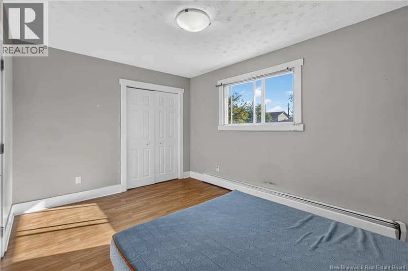 176-178 Ayer Avenue — photo 23 of 27