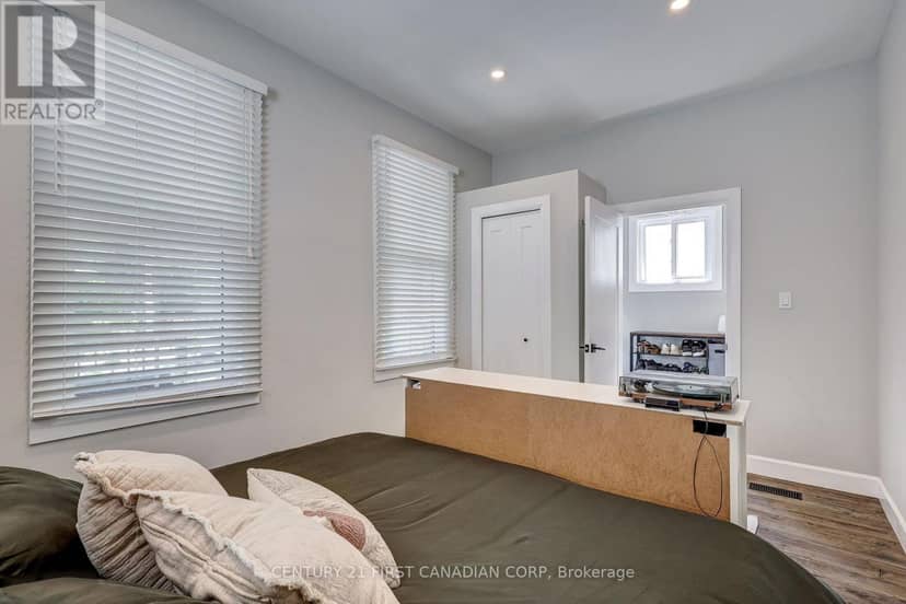 544 Pall Mall Street — photo 13 of 40