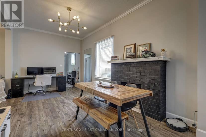 544 Pall Mall Street — photo 25 of 40