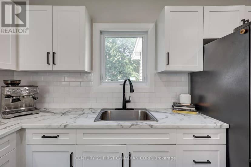 544 Pall Mall Street — photo 32 of 40