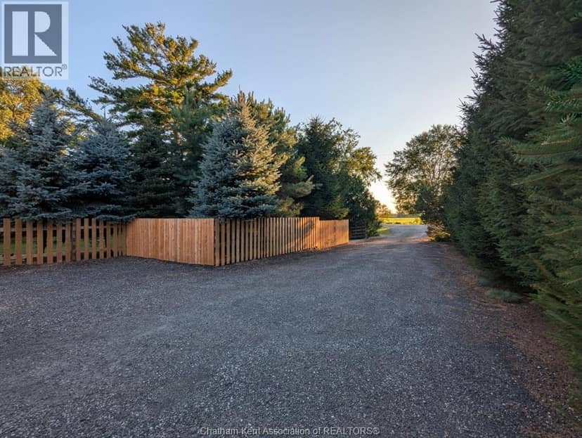 30759 Cairo ROAD, Bothwell, photo 4
