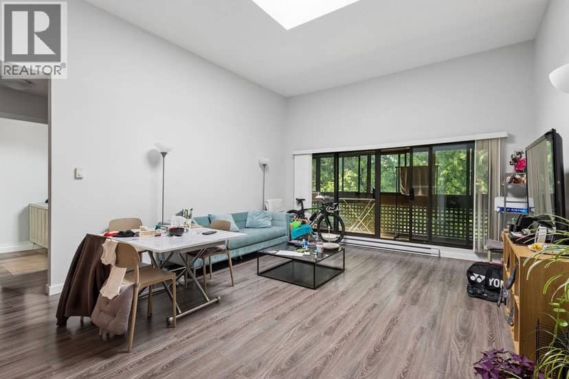311 444 W 49TH AVENUE, Vancouver
