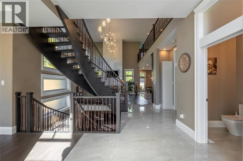 2132 Huron Shores Drive — photo 13 of 40