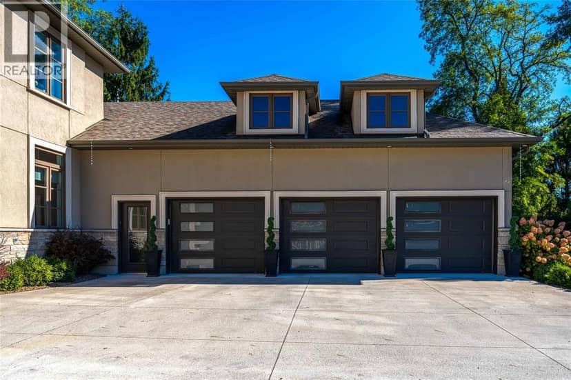 2132 Huron Shores Drive, Sarnia, photo 2