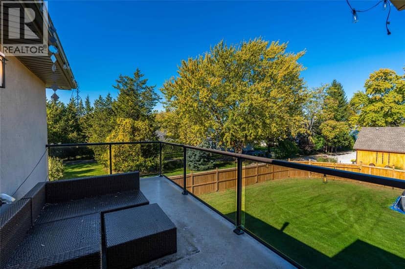 2132 Huron Shores Drive — photo 27 of 40