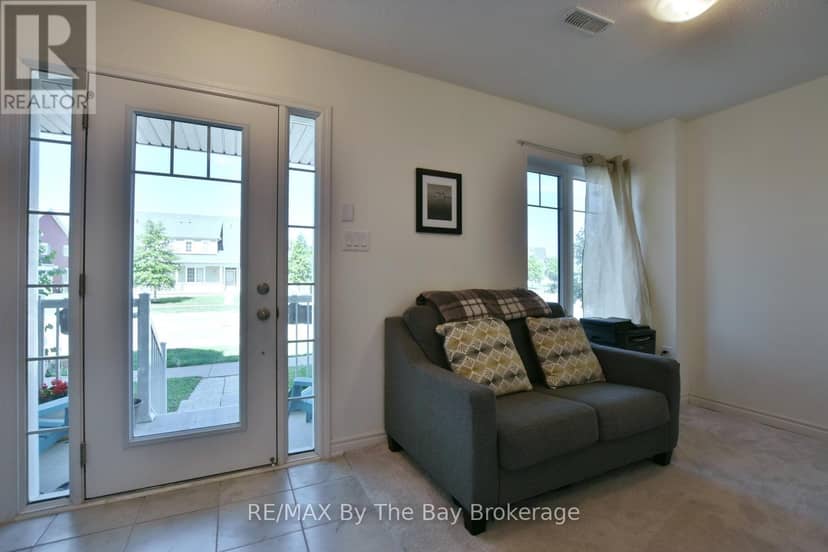16 Village Gate Drive — photo 7 of 40