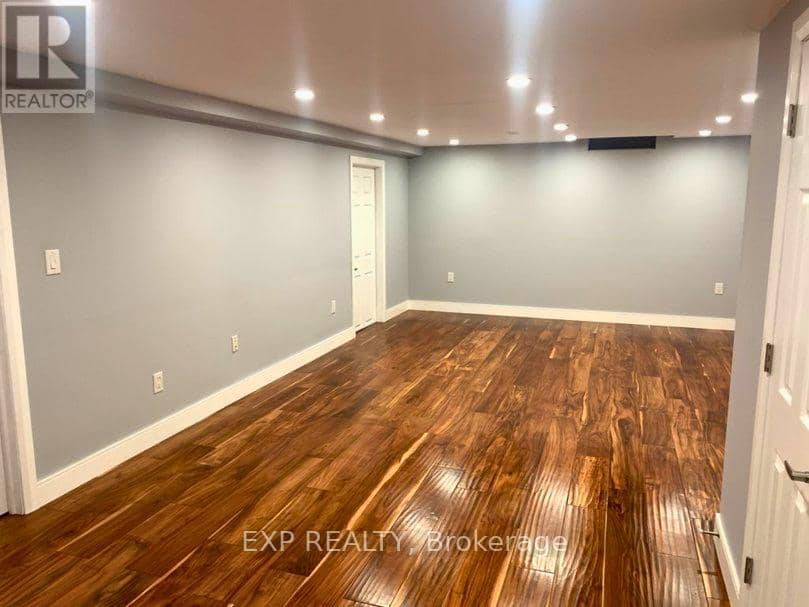 113 Oren Boulevard — photo 10 of 12