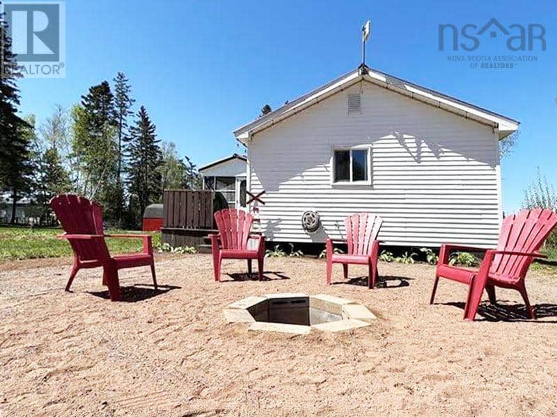 40 Jackson Point Road — photo 11 of 33