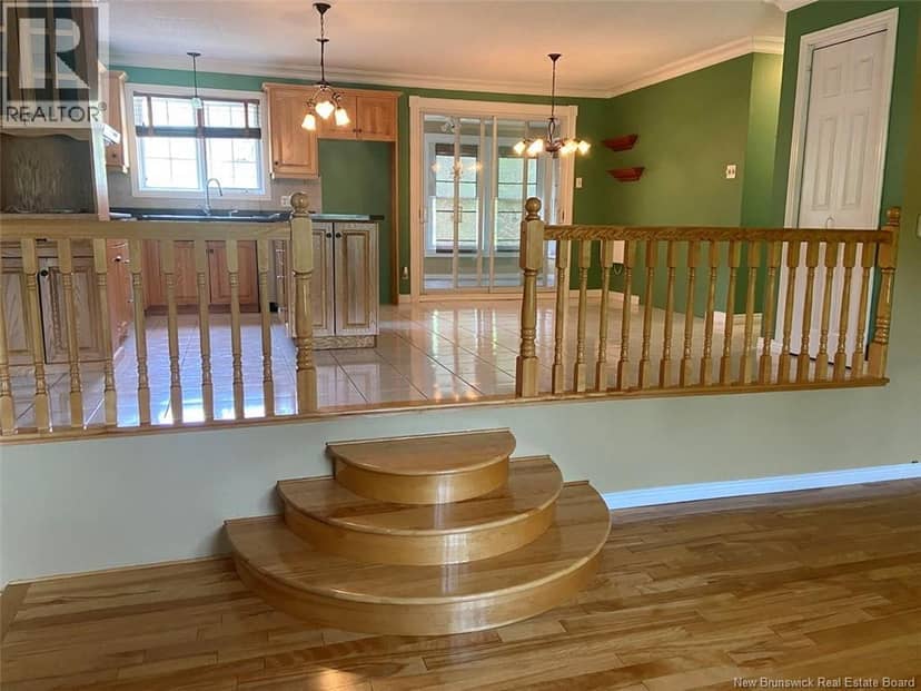 121 LeBlond Street — photo 3 of 40