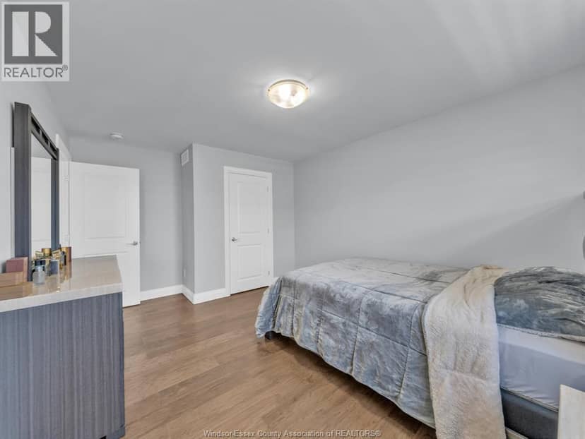4411 Belmont Avenue — photo 35 of 40