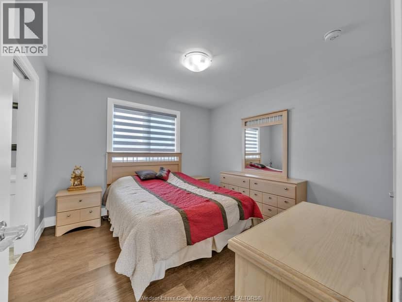 4411 Belmont Avenue — photo 39 of 40