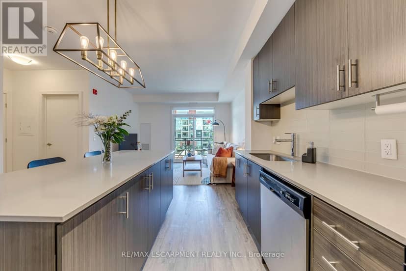 303 - 320 Plains Road E — photo 19 of 40