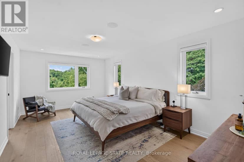 206 Canada Street — photo 29 of 40