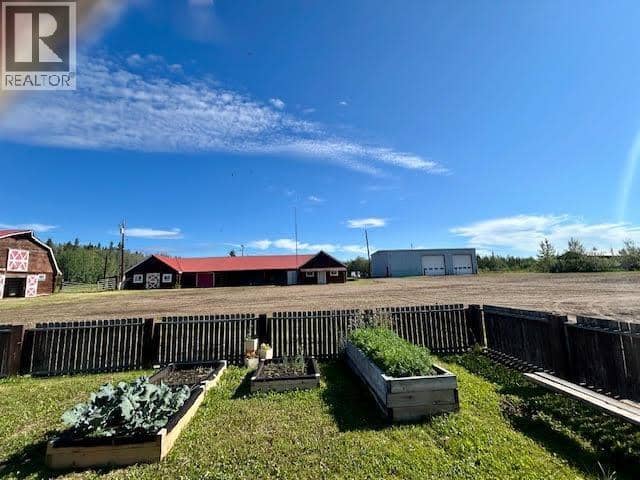7504 OLD ALASKA HIGHWAY, Fort Nelson, photo 3