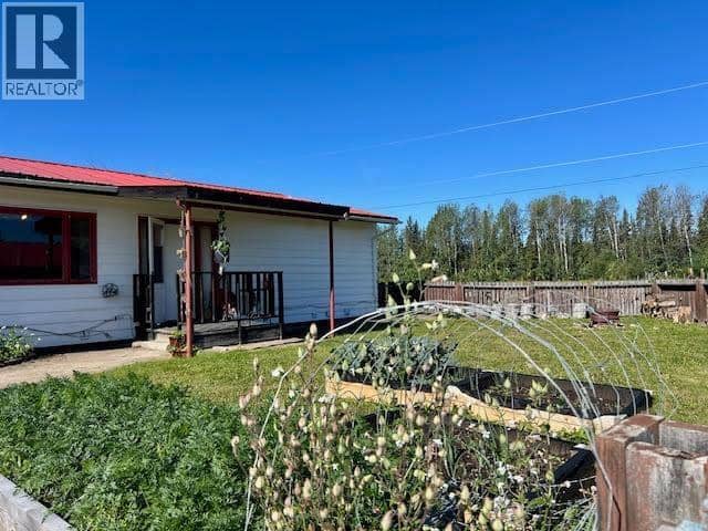 7504 OLD ALASKA HIGHWAY, Fort Nelson, photo 4