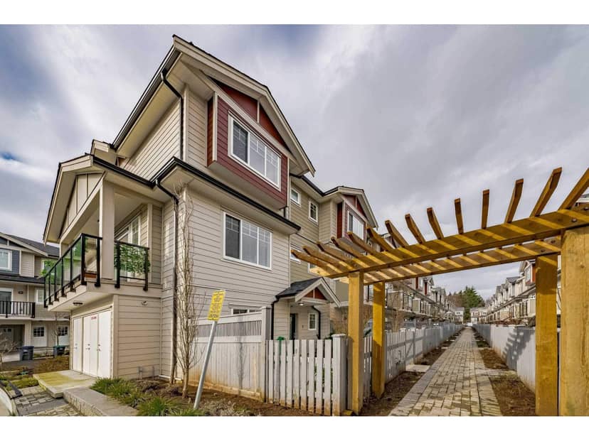 41 13898 64 AVENUE, Surrey, photo 2
