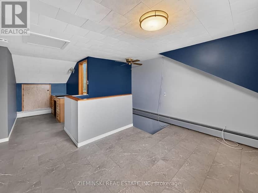 208 Marion Street — photo 17 of 40