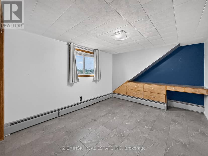208 Marion Street — photo 19 of 40