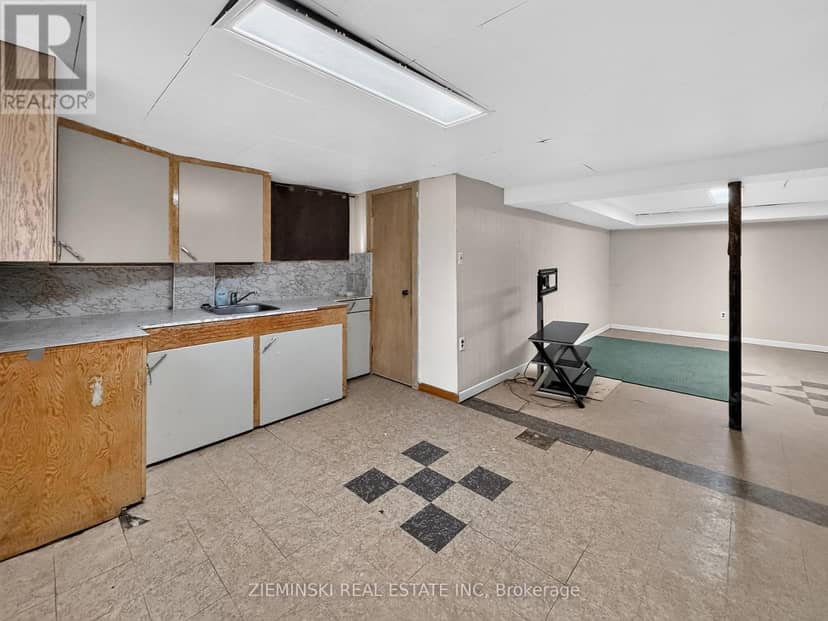 208 Marion Street — photo 28 of 40