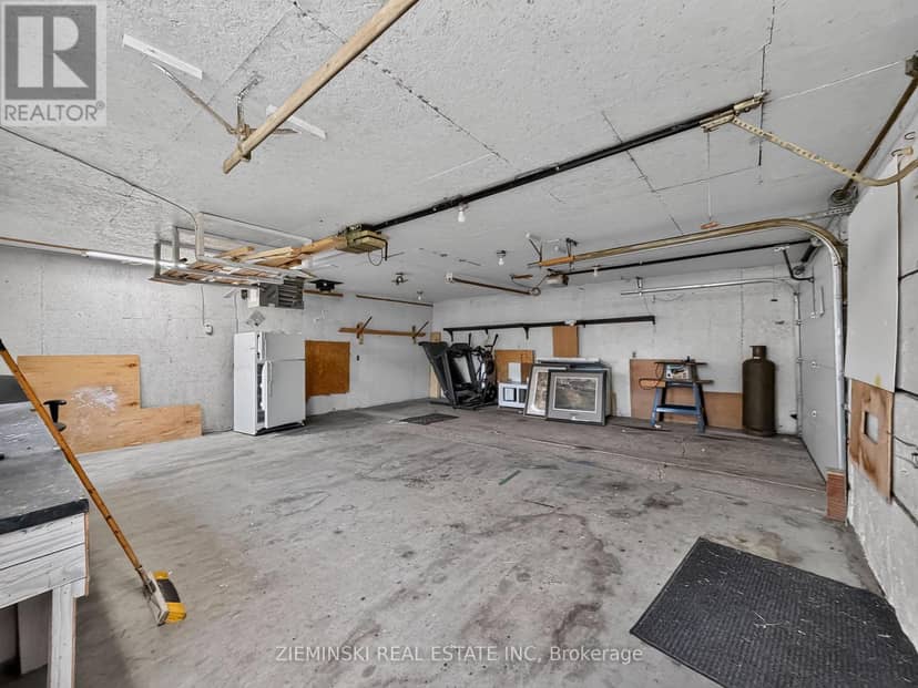 208 Marion Street — photo 36 of 40