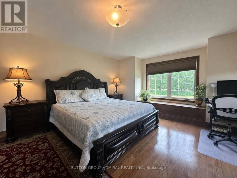 2700 Bridge Street — photo 29 of 40
