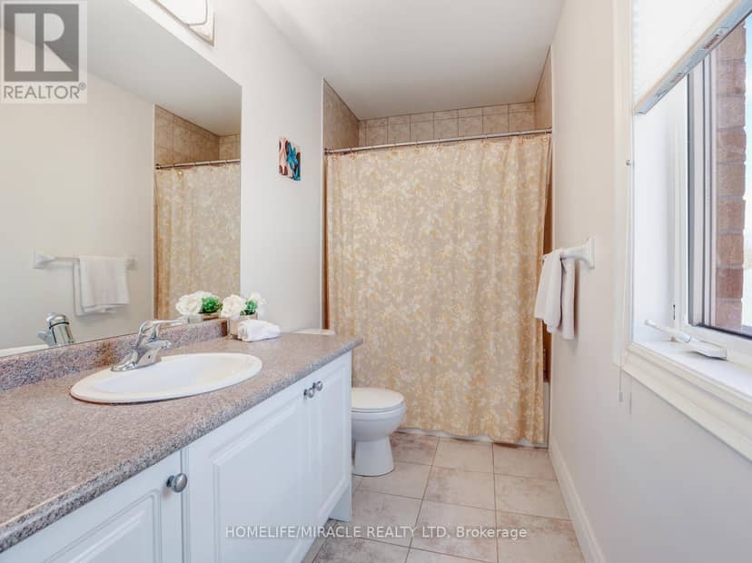 Listing 30118210 — photo 27 of 40