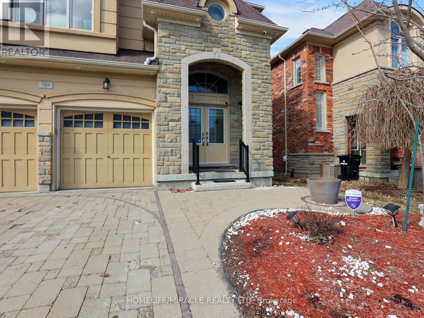 Listing 30118210 — photo 3 of 40