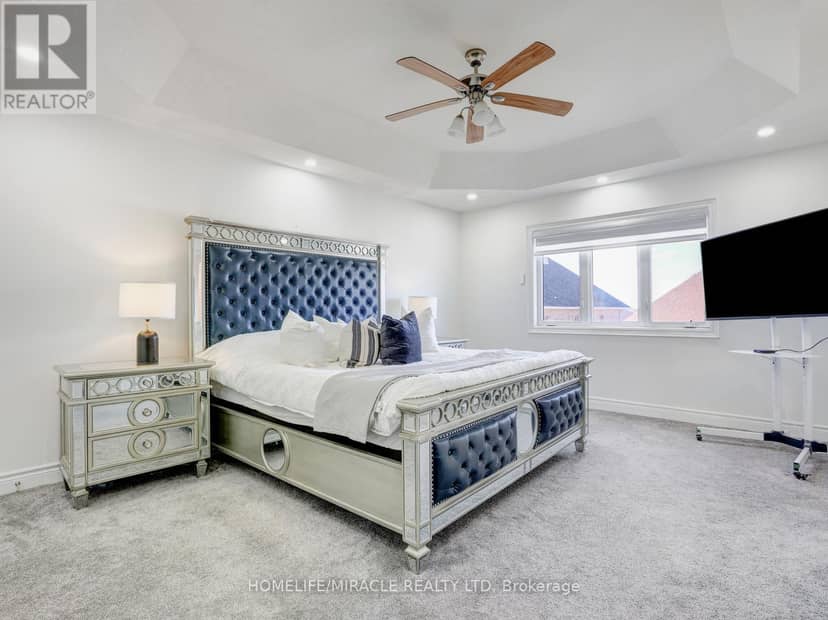 Listing 30118210 — photo 34 of 40