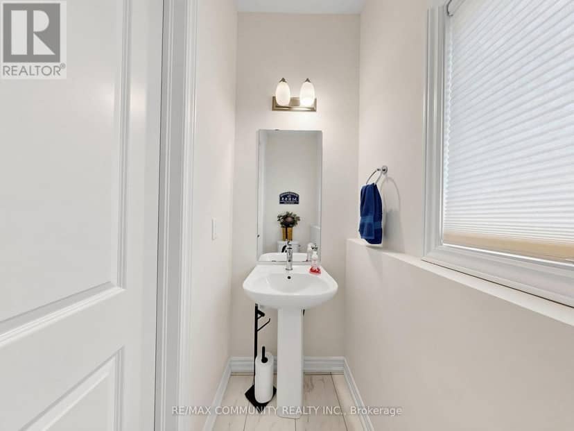 98 Golden Meadows Drive — photo 20 of 40