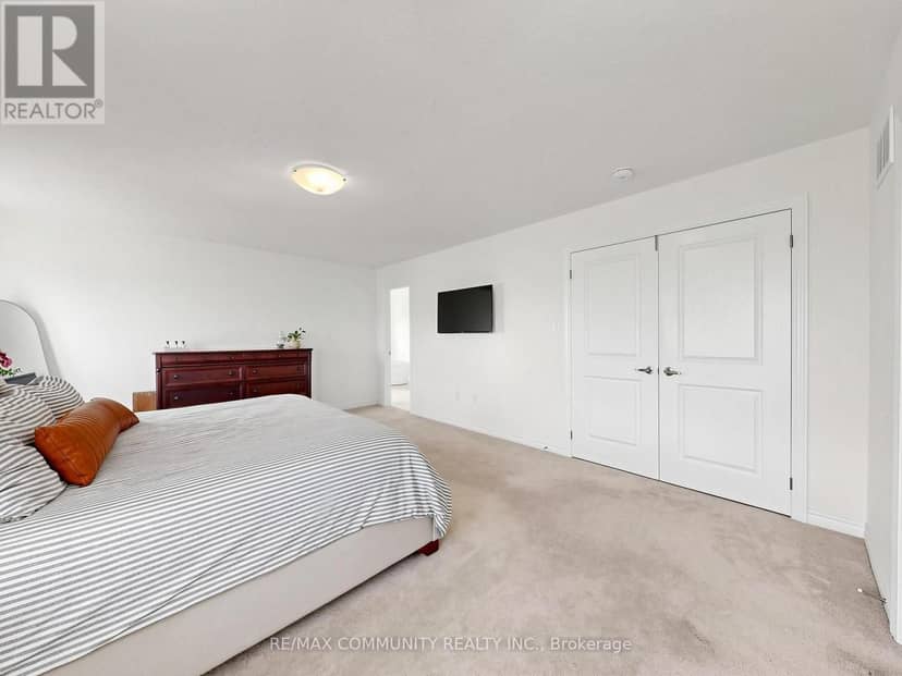 98 Golden Meadows Drive — photo 29 of 40