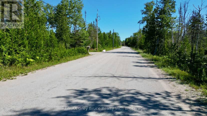 31 Baise Avenue, Northern Bruce Peninsula, photo 6