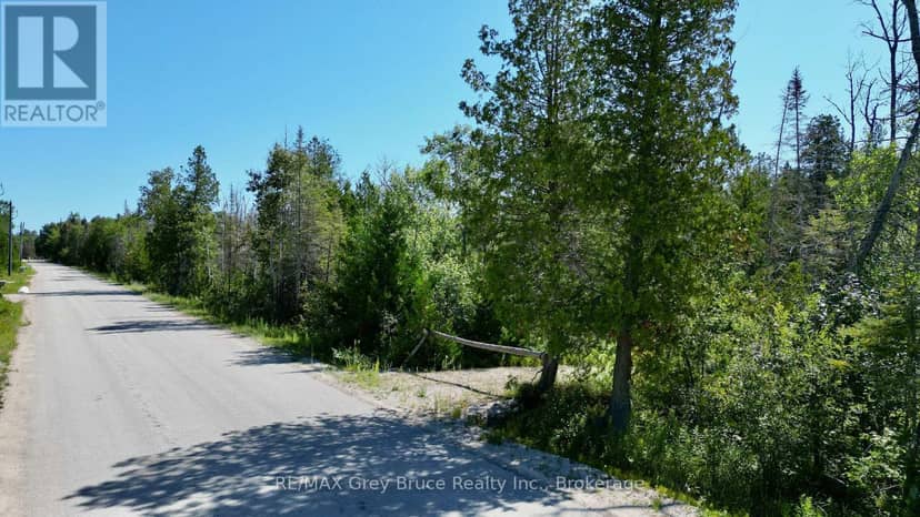 31 Baise Avenue, Northern Bruce Peninsula, photo 4