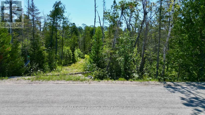 31 Baise Avenue, Northern Bruce Peninsula, photo 8