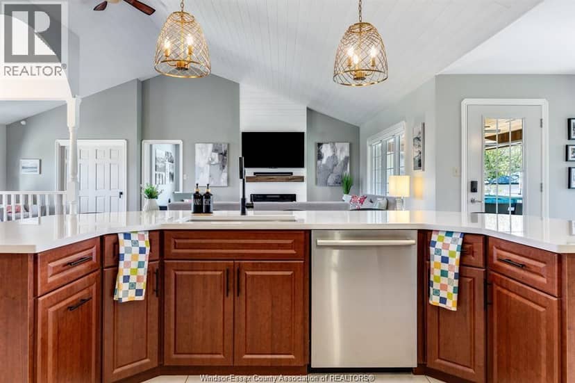 986 Porrone Drive — photo 12 of 40