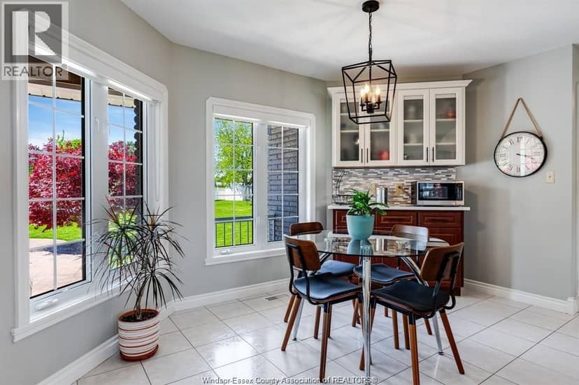 986 Porrone Drive — photo 14 of 40