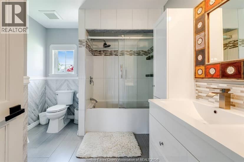 986 Porrone Drive — photo 16 of 40