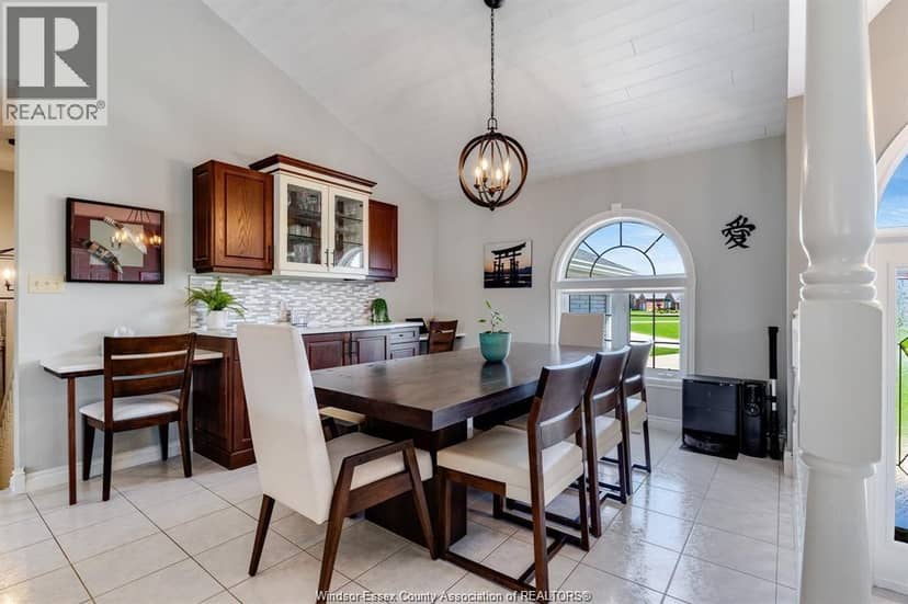986 Porrone Drive — photo 8 of 40