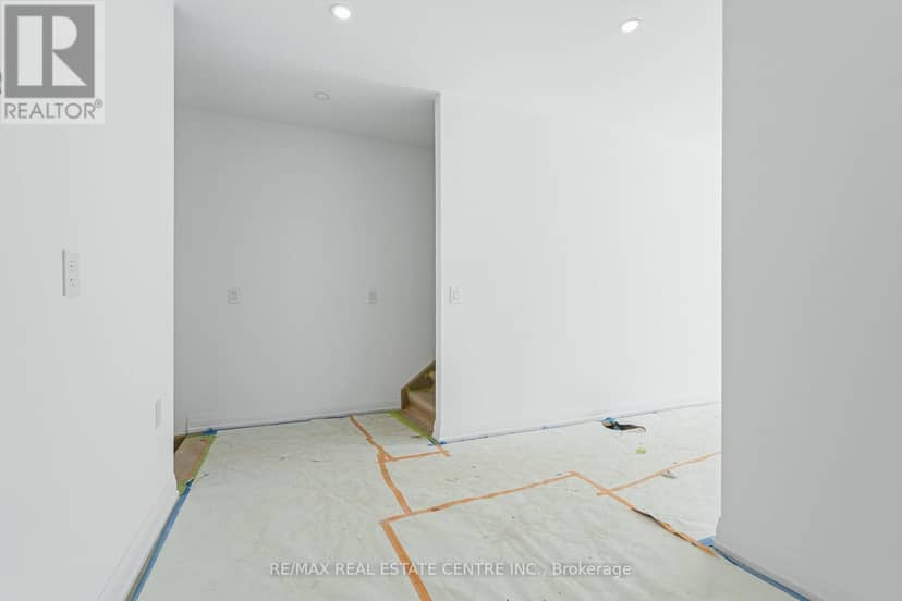 19 James Street — photo 11 of 40